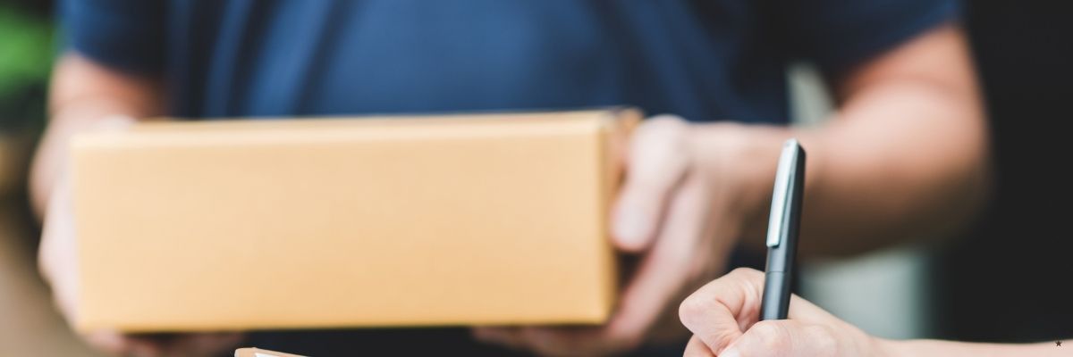 İnternetten Satın Alınan Gizemli ve Lanetli Paketler